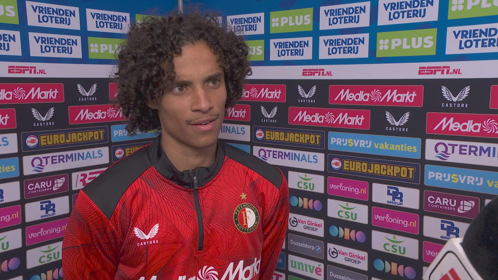Zechiël over debuut bij Oranje-selectie: "Je laat het een beetje los, want we hadden Utrecht vandaag"