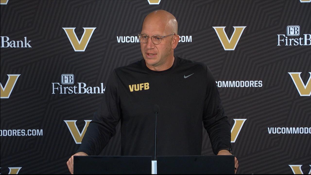 Lea details miracle win, highlights Dores doing good in the community