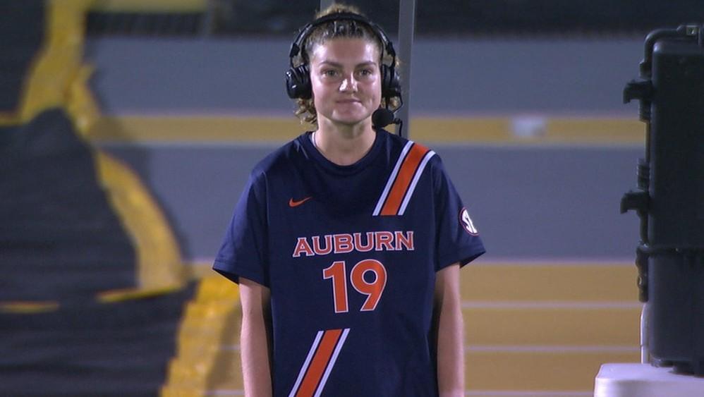 Kennedy Husbands praises Auburn teammates for offensive production