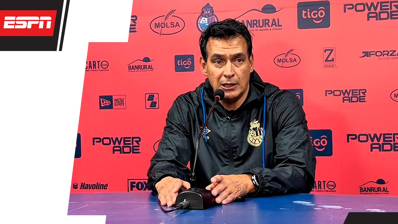 Mario Acevedo valora el triunfo escarlata: "Nos permite estar en el primer lugar"