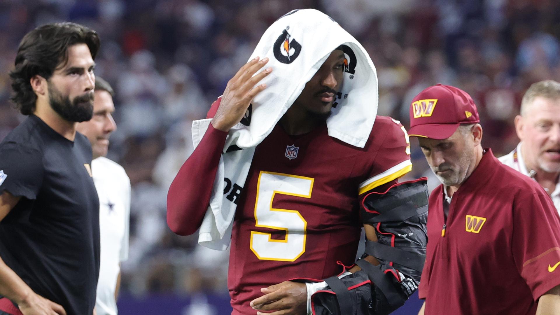 Jayden Daniels avoids IR after elbow injury