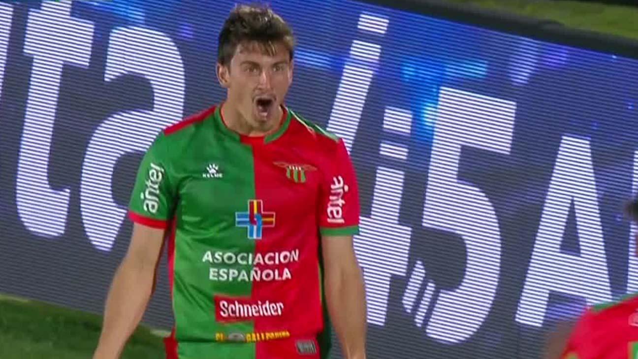 ¡Cabezazo goleador de Bonfiglio para el empate de Boston River ante Peñarol!