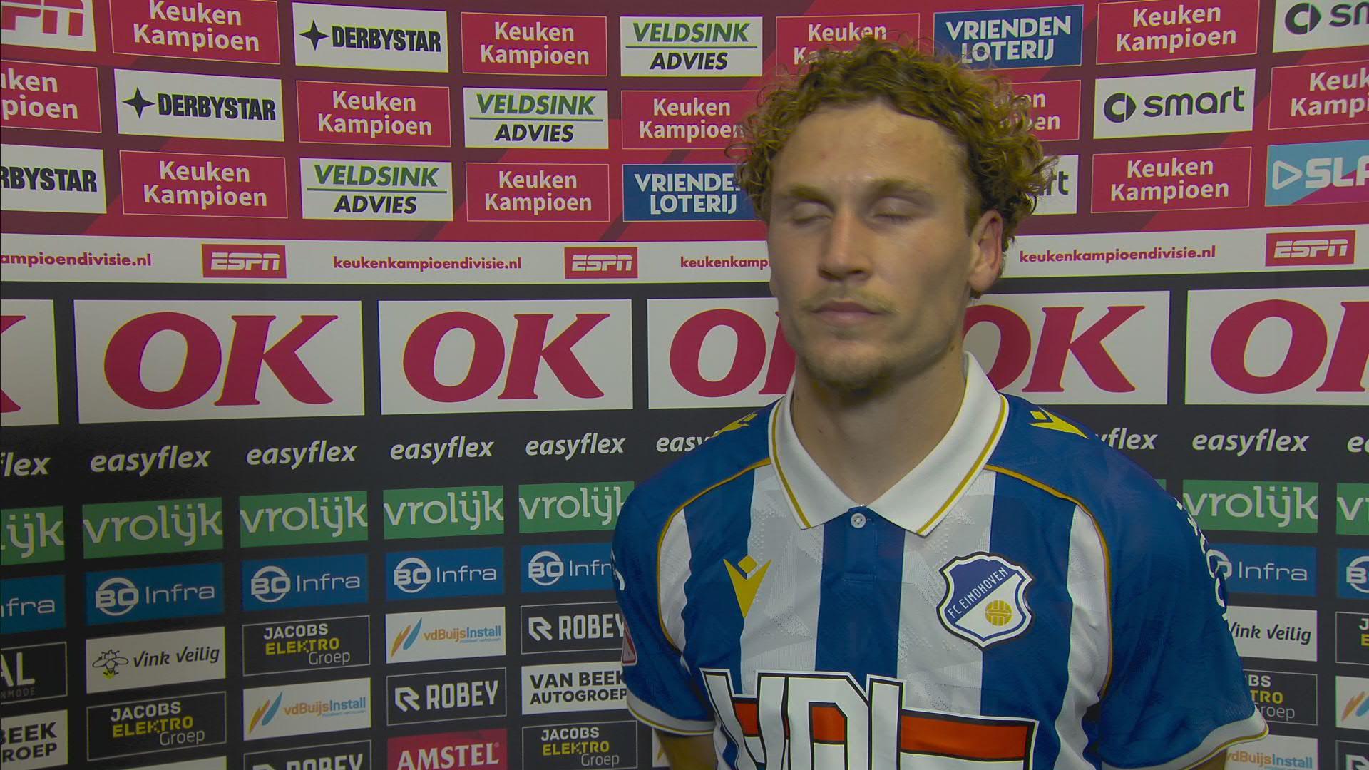 Munsters viel in en scoorde direct: "Mijn eerste balcontact, beter kan eigenlijk niet hè?"