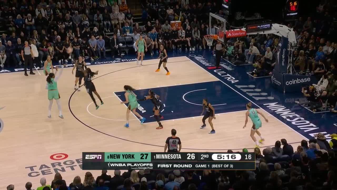 Jonquel Jones enfría a Lynx con un triple de lujo