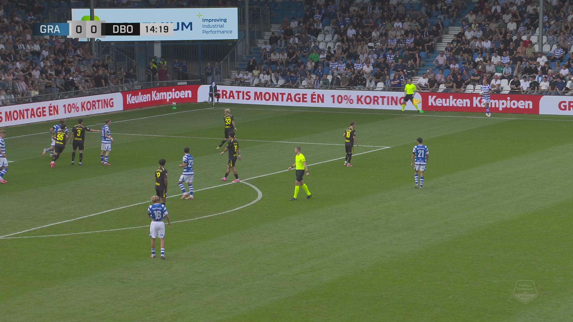 Diemers terug in het blauw en wit van de Superboeren | Samenvatting De Graafschap - FC Den Bosch