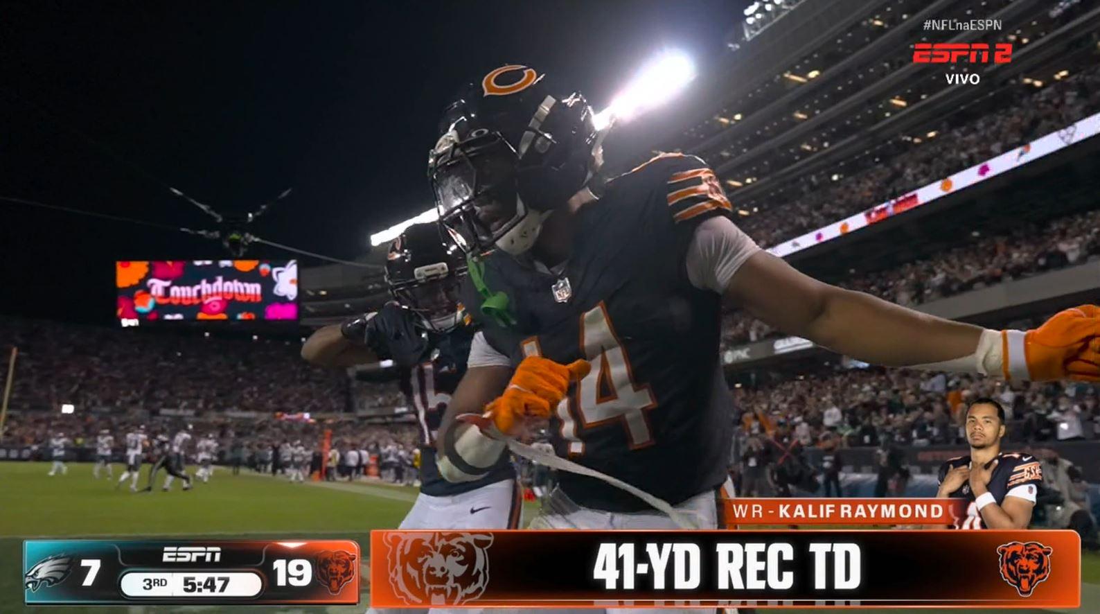 Touchdown Bears! Kalif Raymond aproveita 'bobeira' da defesa dos Eagles e marca; VEJA