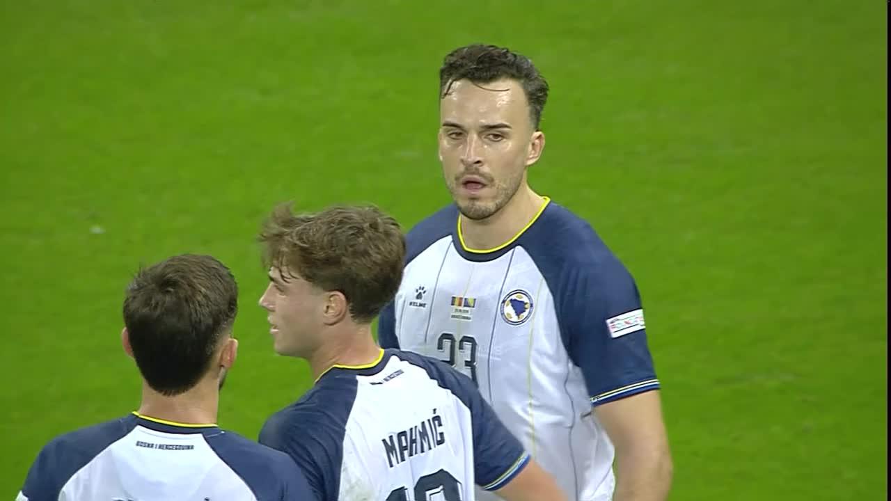 Radu no controló la pelota y Tabaković marcó el 3-1
