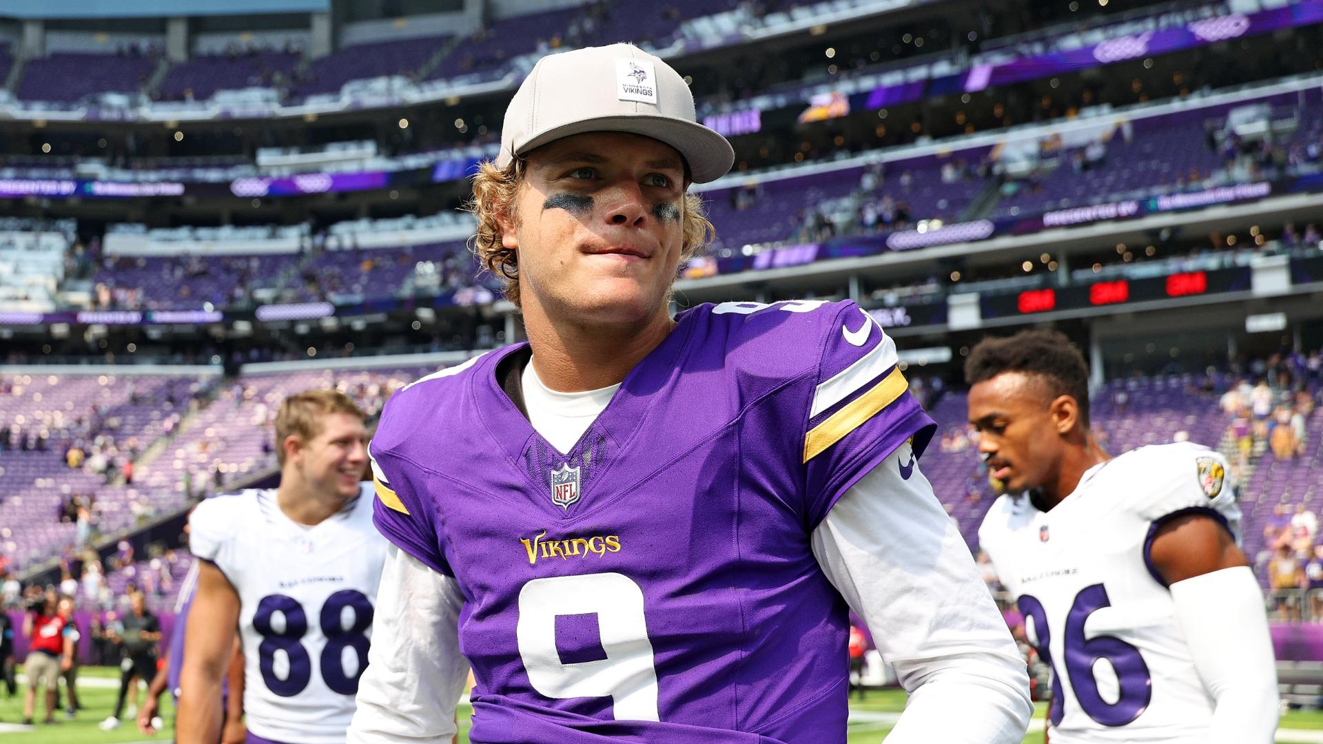 Giants acquire JJ McCarthy from Vikings