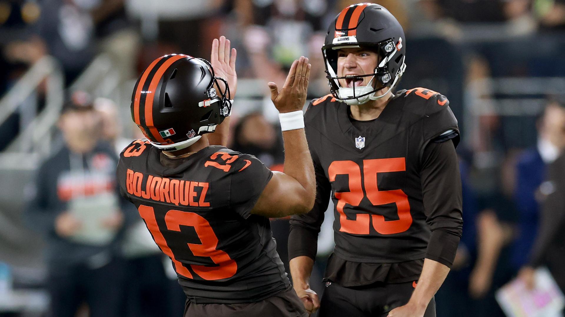 Watson leads another game-winning drive, Szmyt hits 56-yard FG and Browns beat Steelers 27-24
