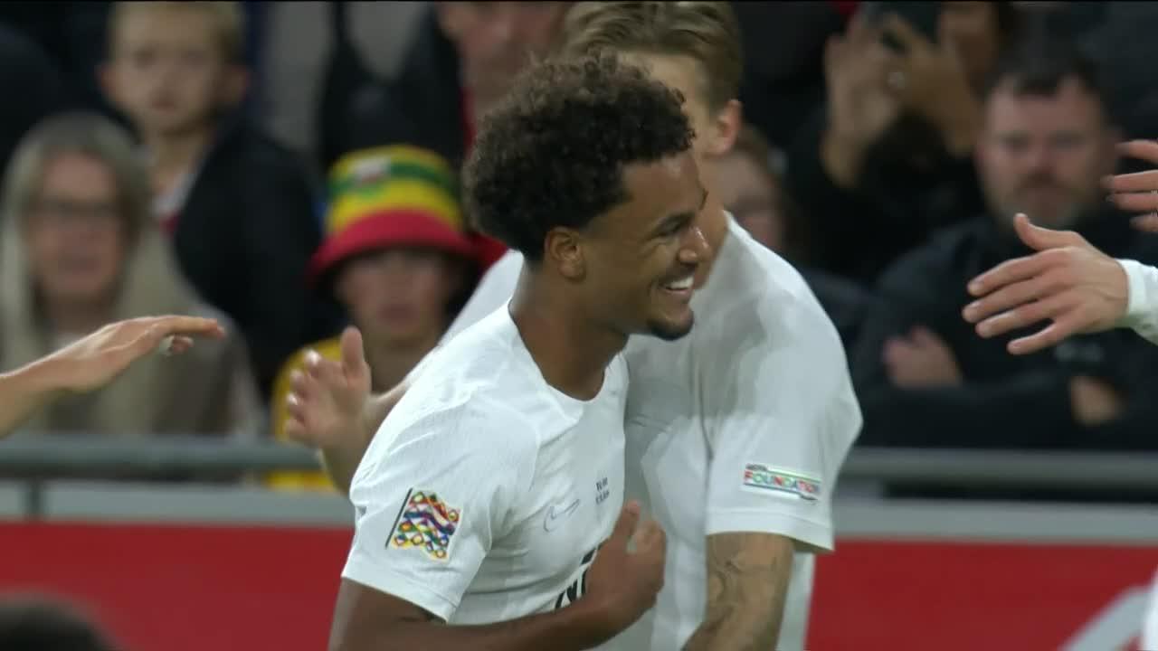 Odegaard asistió y Bobb puso en venaja a Noruega en la Nations League