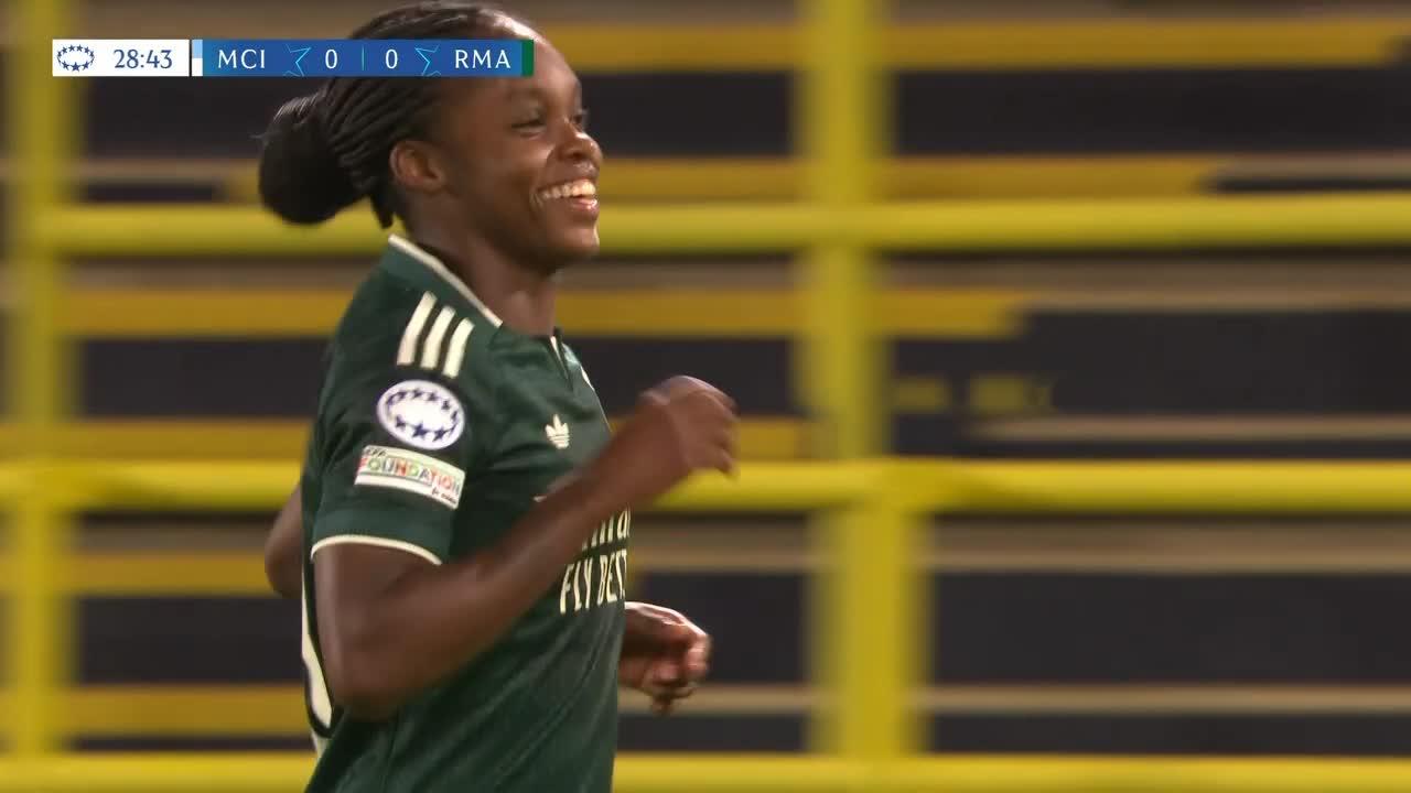 ¡Linda Caicedo fue imparable y marcó un golazo ante el City!