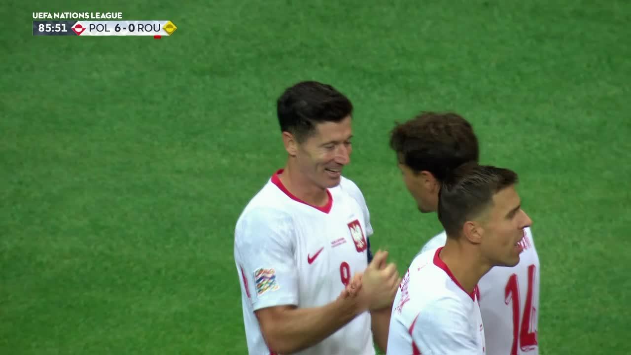 Pisada, derechazo y a cobrar: golazo de Lewandowski para el sexto de Polonia