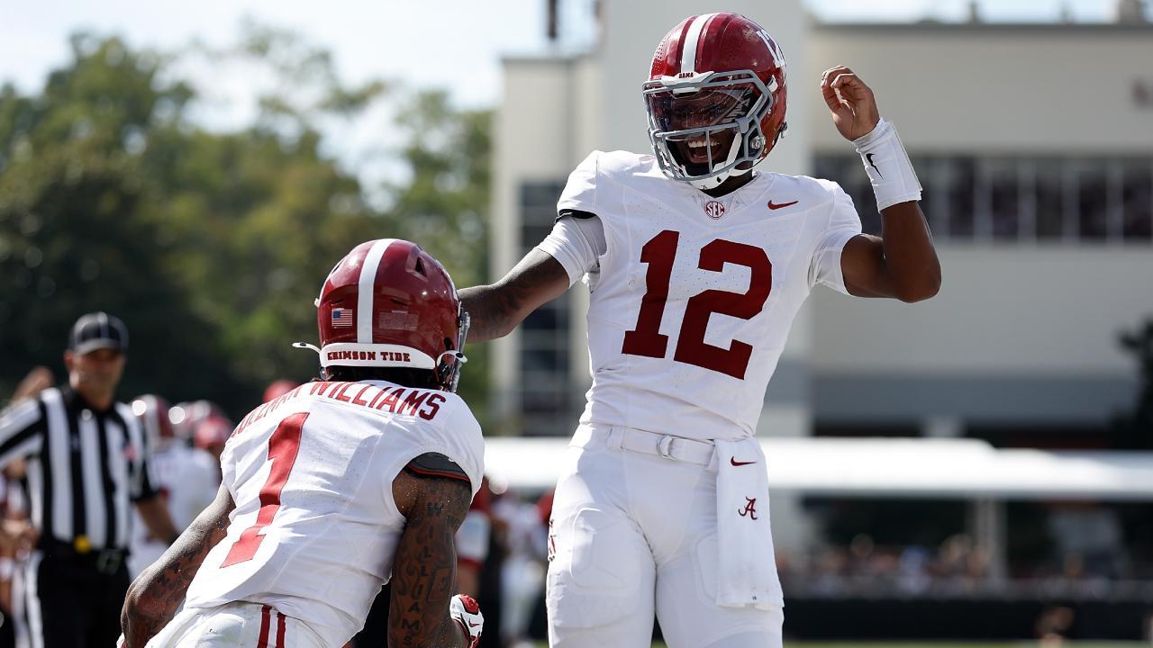 Keelon Russell's 3-TD game propels Alabama to historic road win