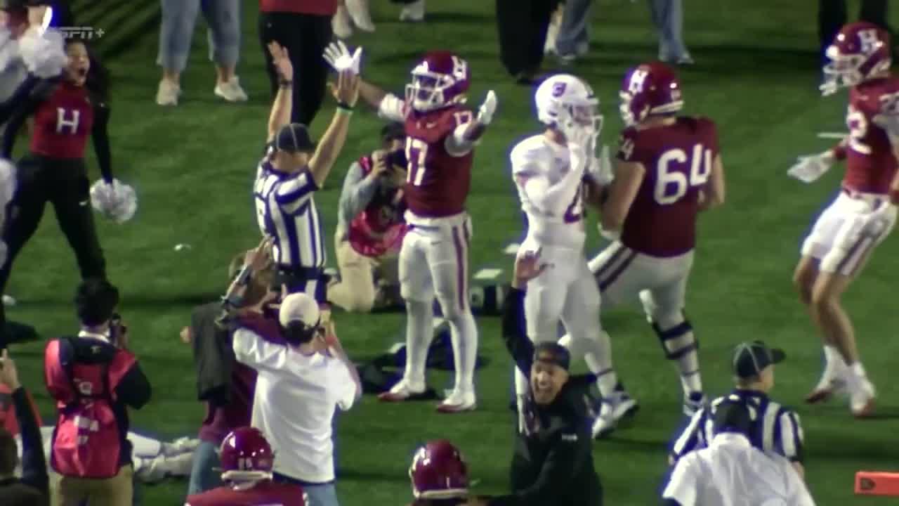 Smith completes Hail Mary to Bailey on the final play to lead Harvard past Colgate 20-17