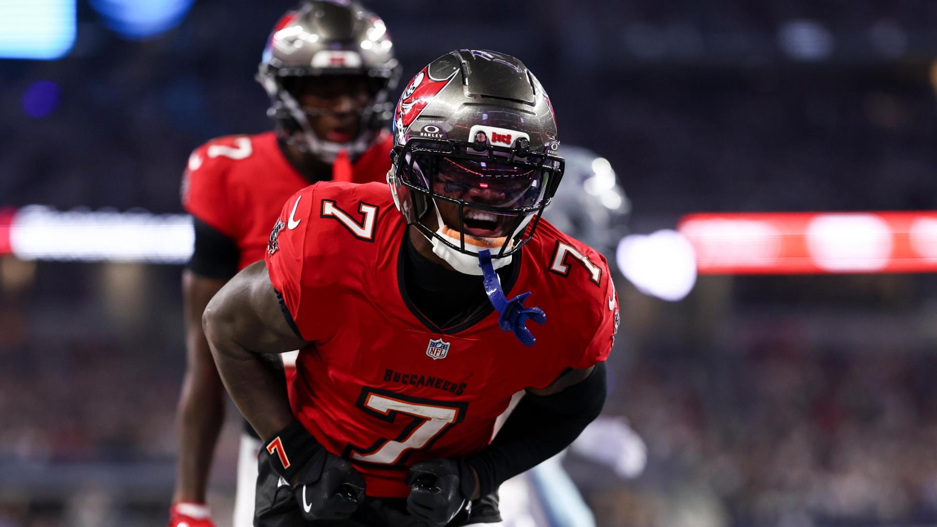 Buccaneers stun Cowboys 24-16 to pick up first win of season