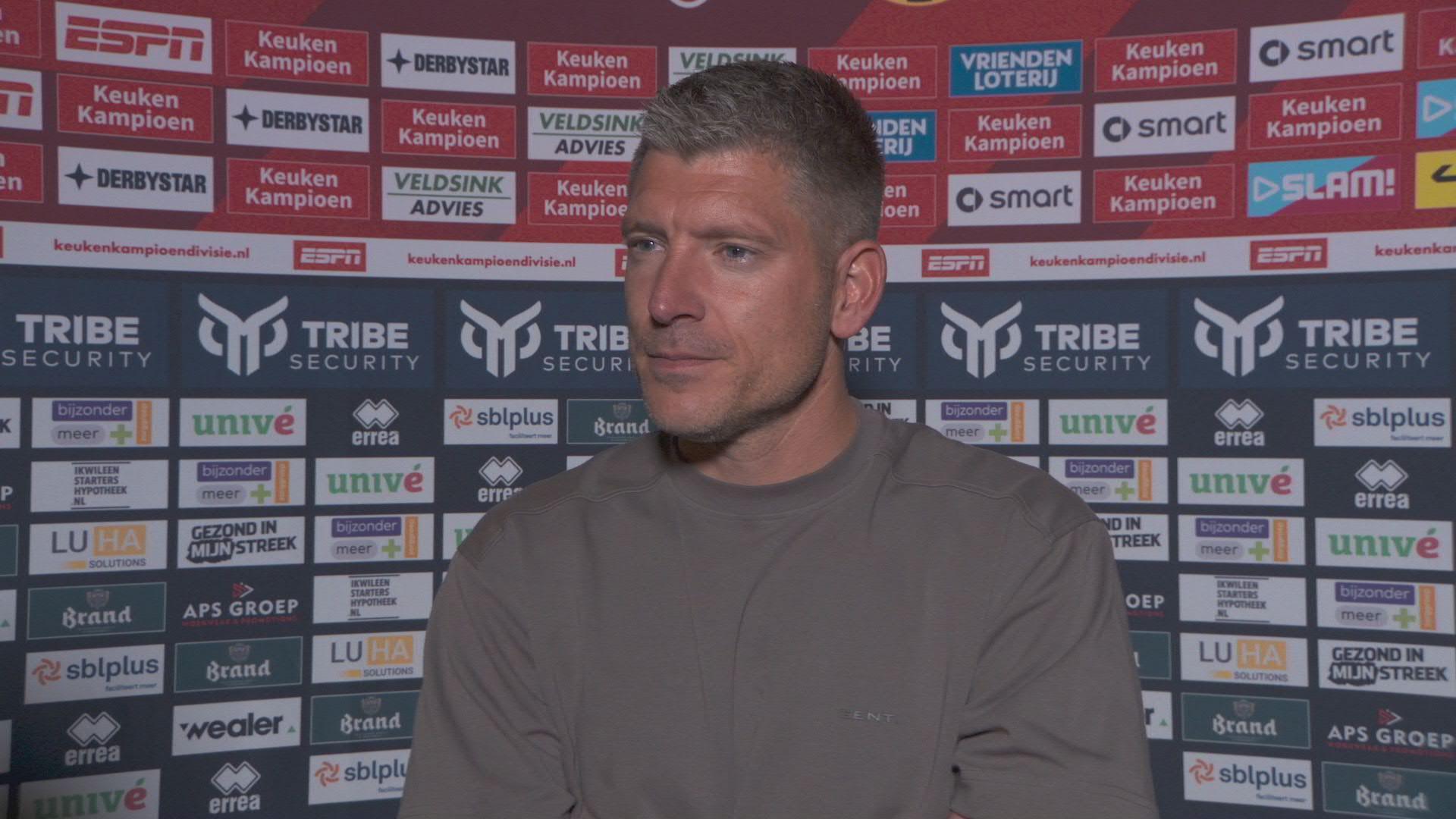 Schaars complimenteert ploeg: "Wij hebben als team iemand laten debuteren in PSV 1"