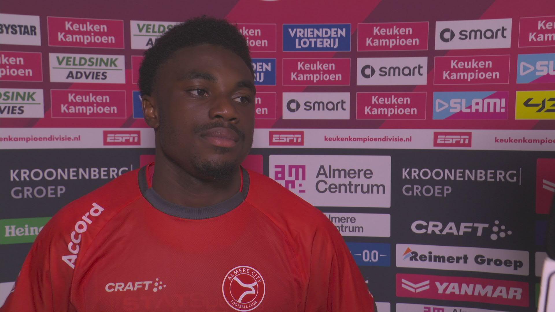 Poku over counters van Almere: "Dan gaat de turbo erop en gaan"