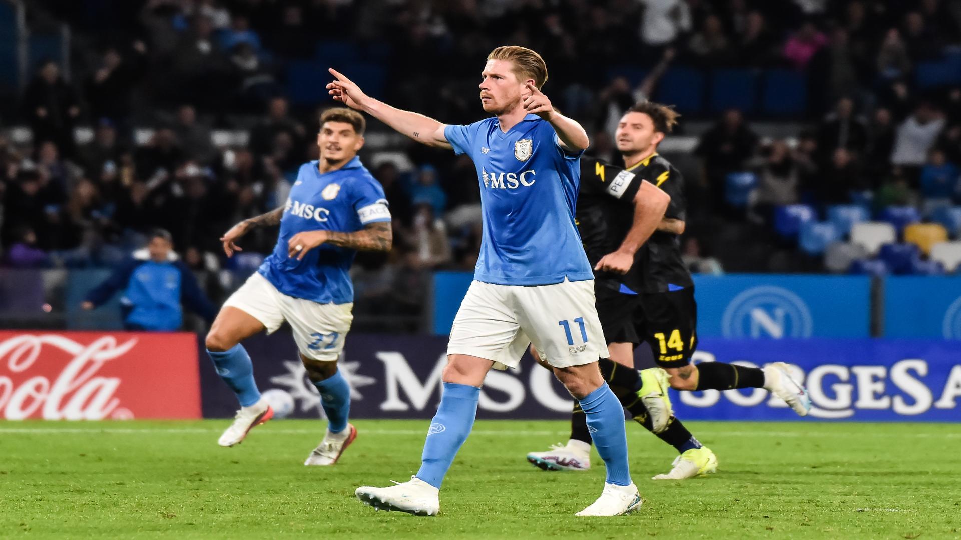 Gol do Napoli! De Bruyne bate pênalti com categoria marca contra o Frosinone; VEJA