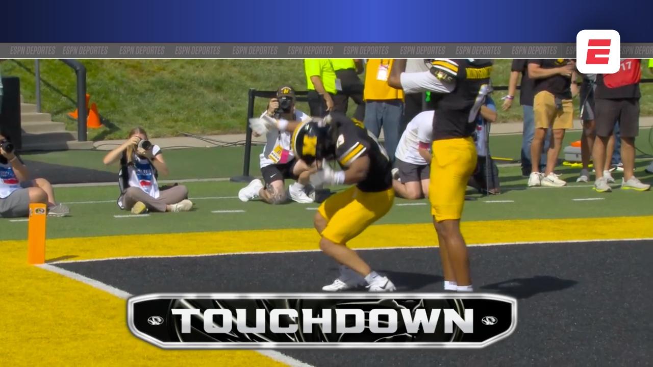 Cayden Lee atrapa el pase para touchdown