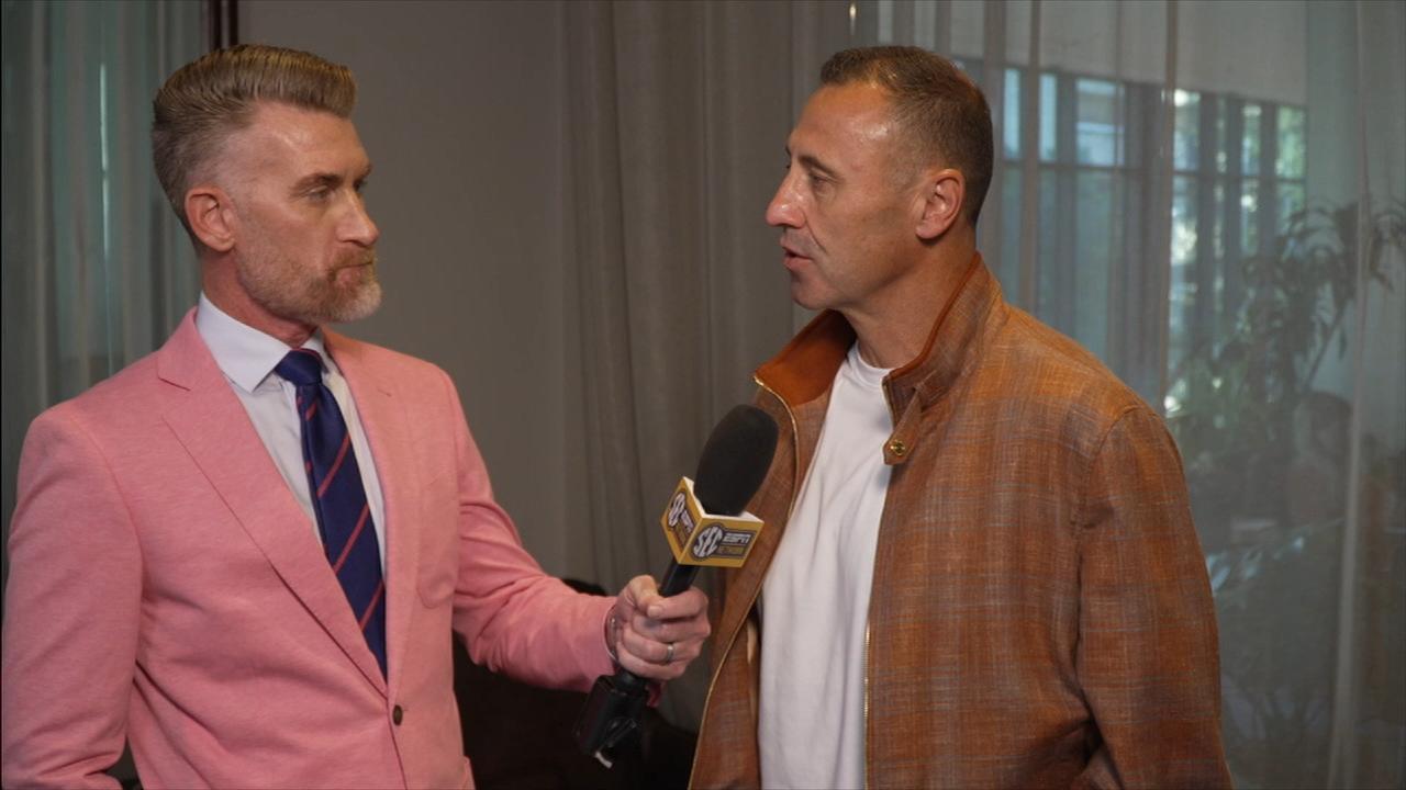 Texas' Sarkisian evaluates Manning's performance, Oklahoma matchup