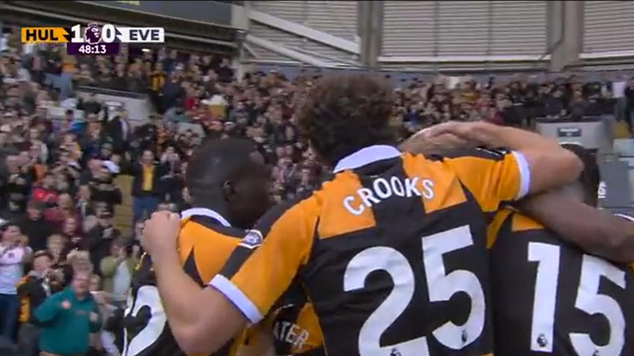 ¡Joe Gelhardt abrió el marcador para Hull!