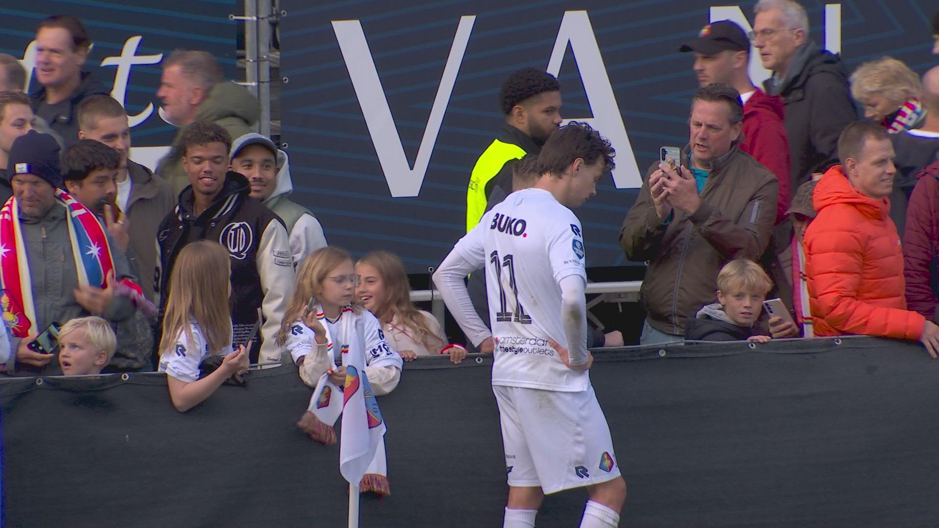 Koeman Jr. over zijn moeder: "Het is moeilijk, vaak bel je haar op een dag als vandaag"