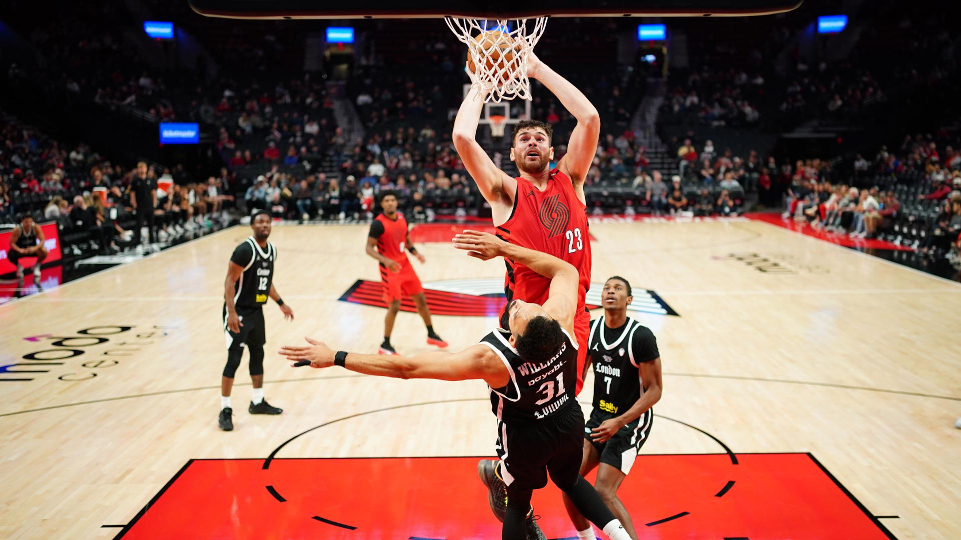 rail Blazers aplastan a los London Lions en histórico duelo
