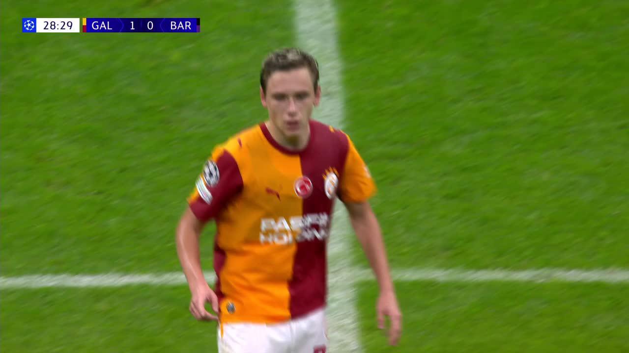 ¡Leao hizo todo bien y Batrakov puso el 1-0 ante Barcelona!