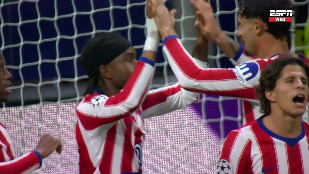 Lookman la empujó abajo del arco para el 2-0 de Atlético Madrid