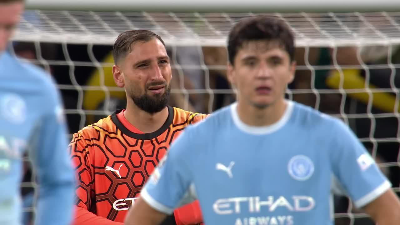 ¡Error insólito de Donnarumma y gol de PSG!