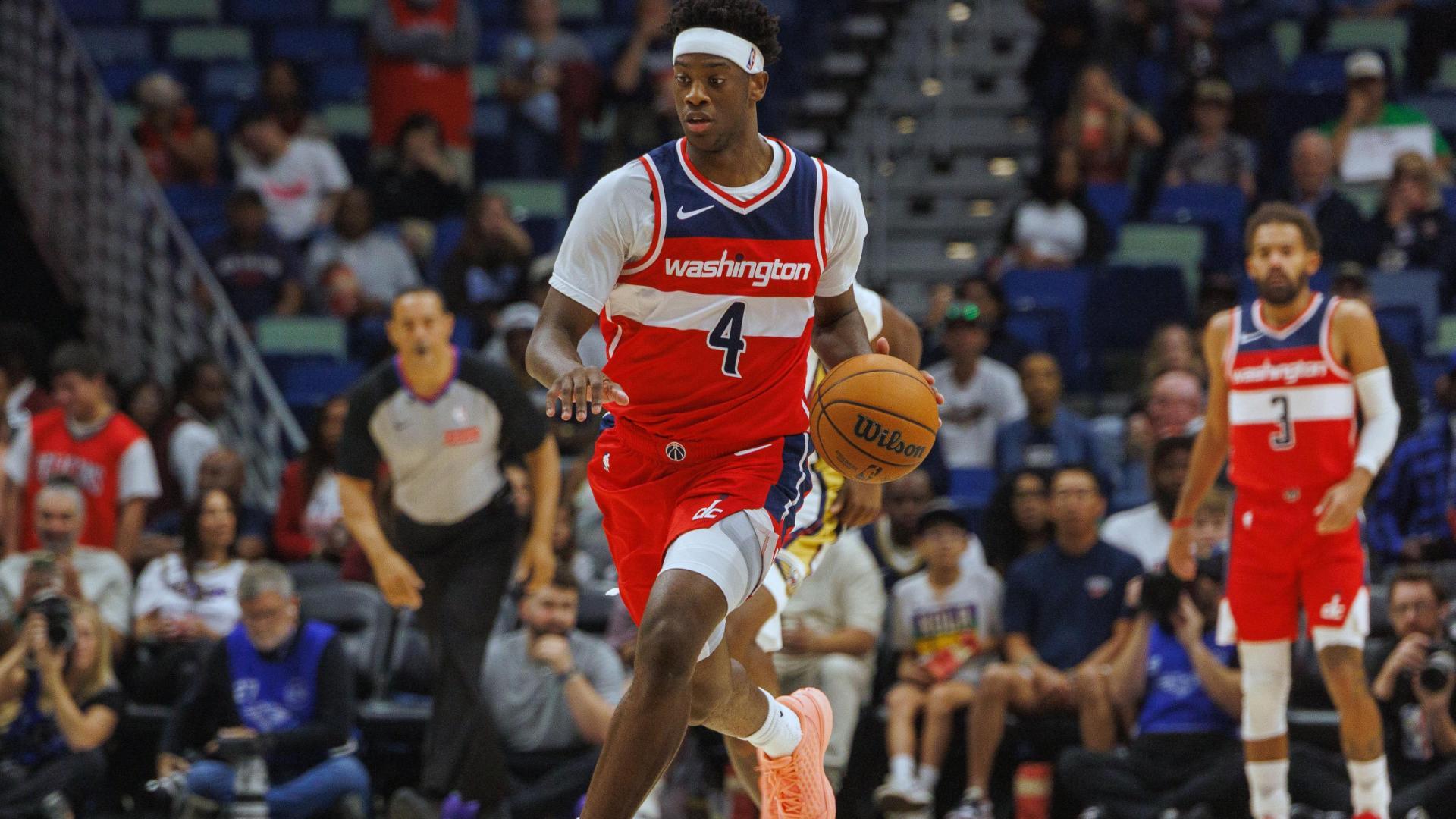 AJ Dybantsa abandona el partido de los Wizards por una lesión en el tobillo