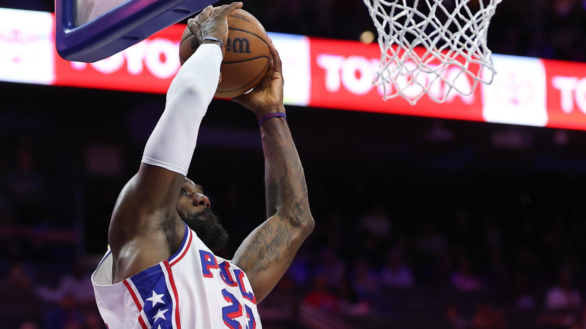 Maxey y LeBron se combinan para un espectacular alley-oop en la derrota de los 76ers