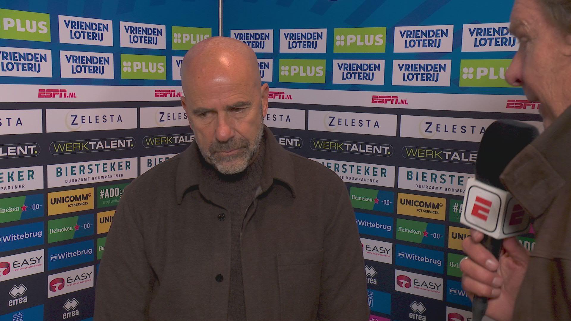 Bosz: "Ik vind dat Mijnans een domme tweede gele kaart pakt"