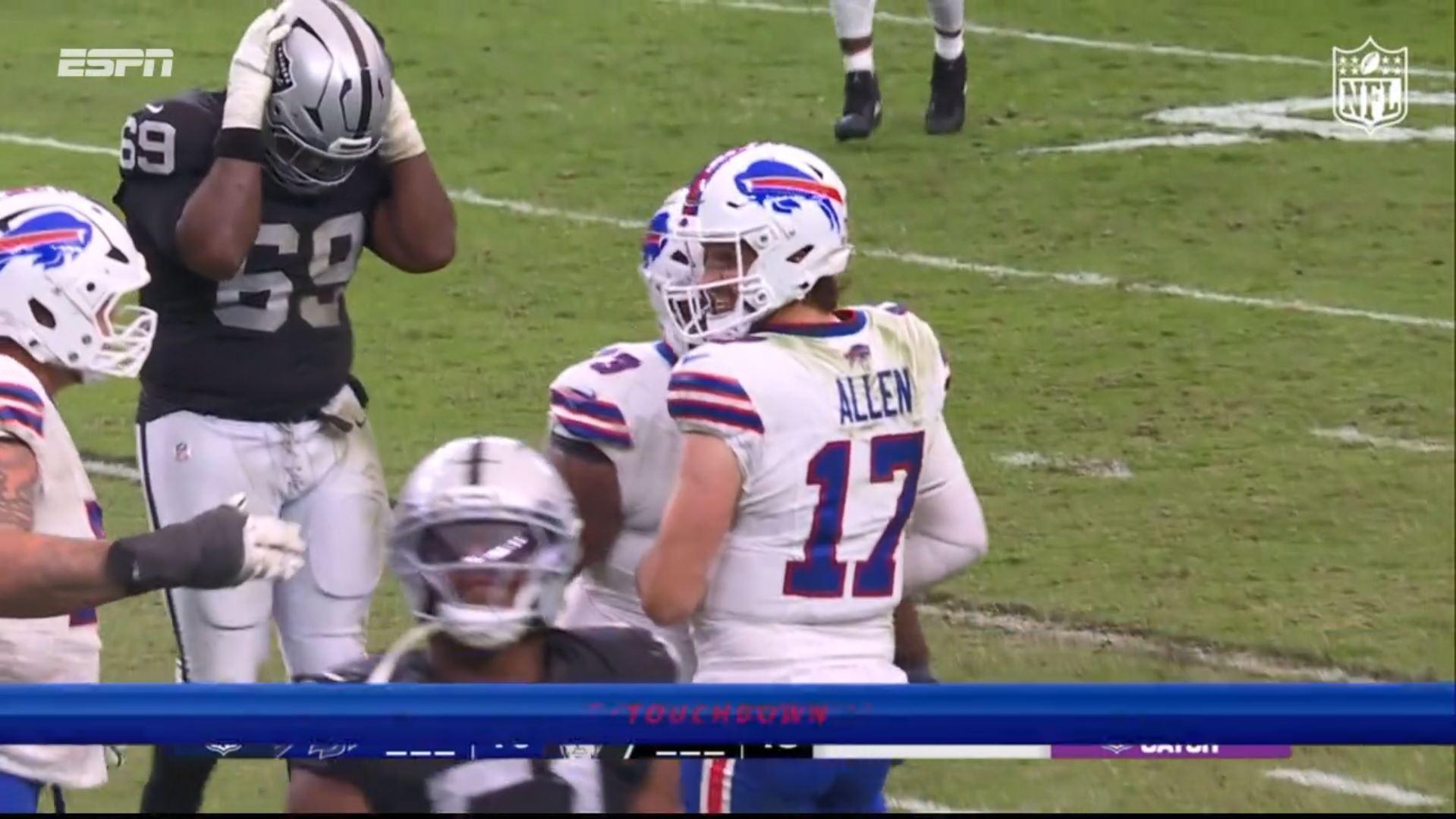 Touchdown Bills! A JOGADA DO ANO? Josh Allen 'escapa da morte' e acha passe 'impossível' para Coleman; VEJA