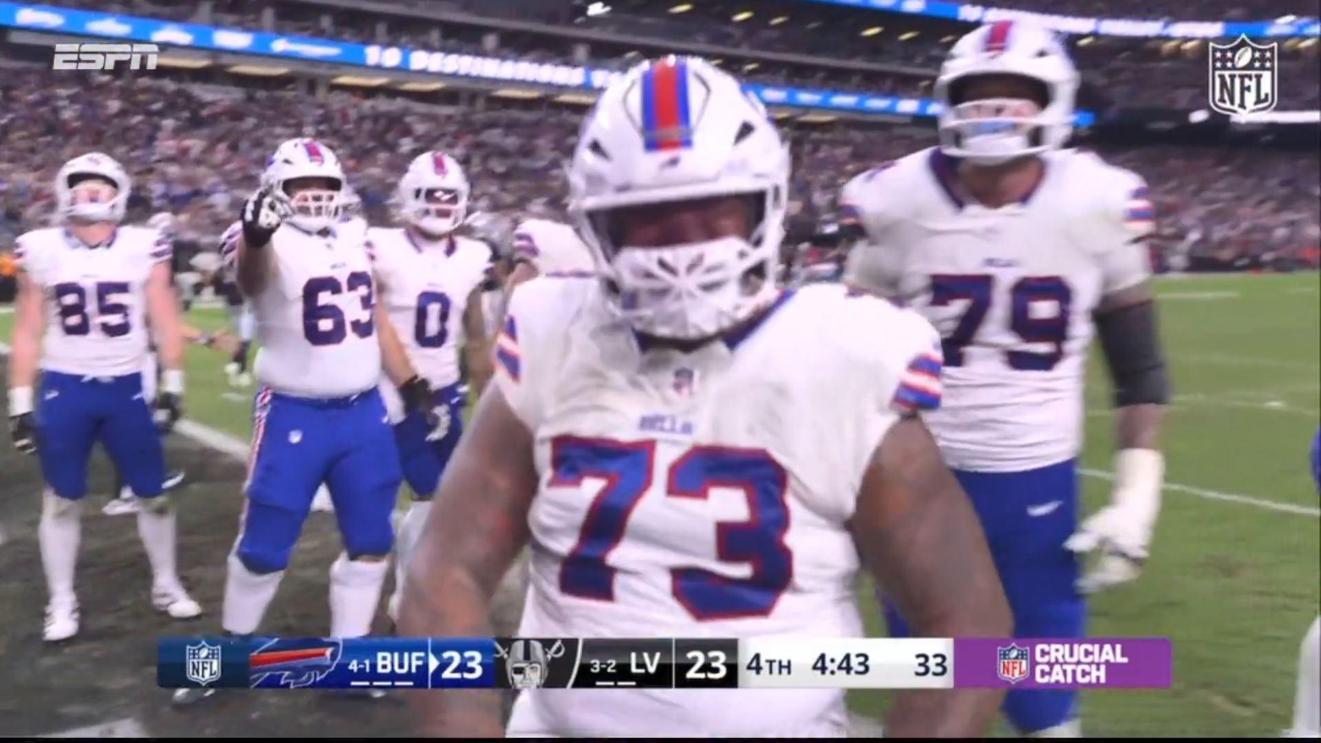 Touchdown Bills! Cook é empurrado até a endzone e sela vitória de Buffalo com seis pontos
