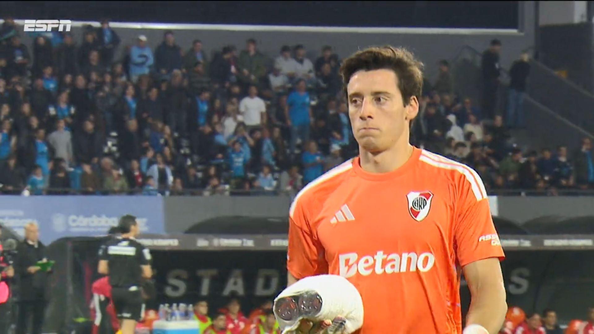 Rola a bola para Belgrano x River Plate pelo Campeonato Argentino