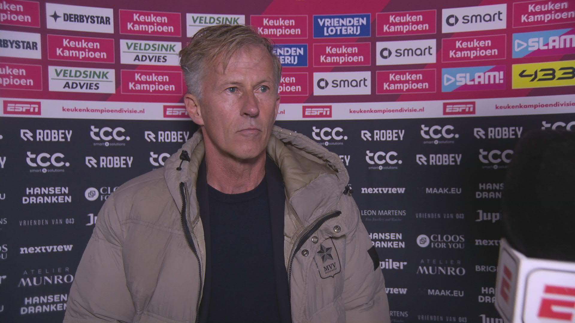 Jonker: "We hebben bijna in elke wedstrijd een fase waarbij de tranen in je ogen schieten"