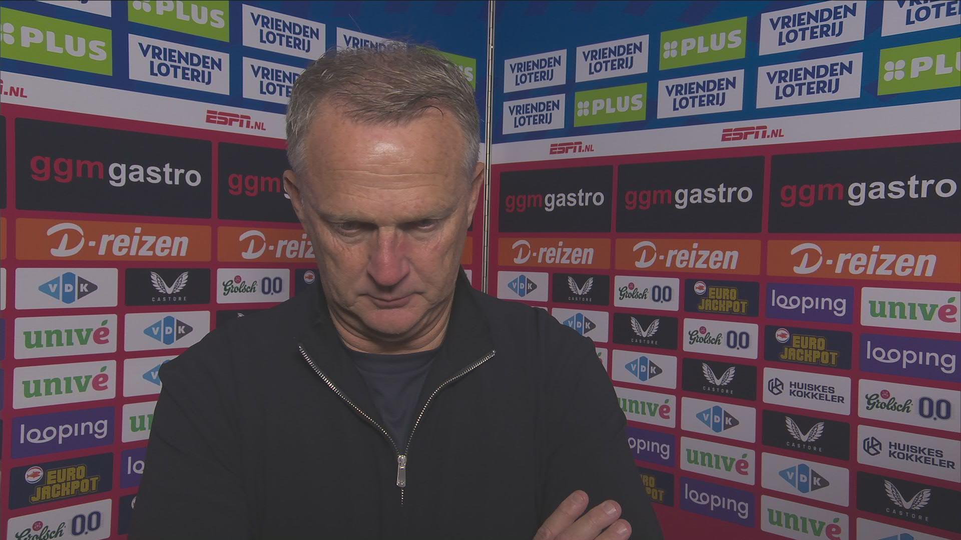 Van den Brom: "Onze wissels zijn 'gamechangers' en moeten extra kwaliteit geven en dat heb ik vandaag niet gezien"