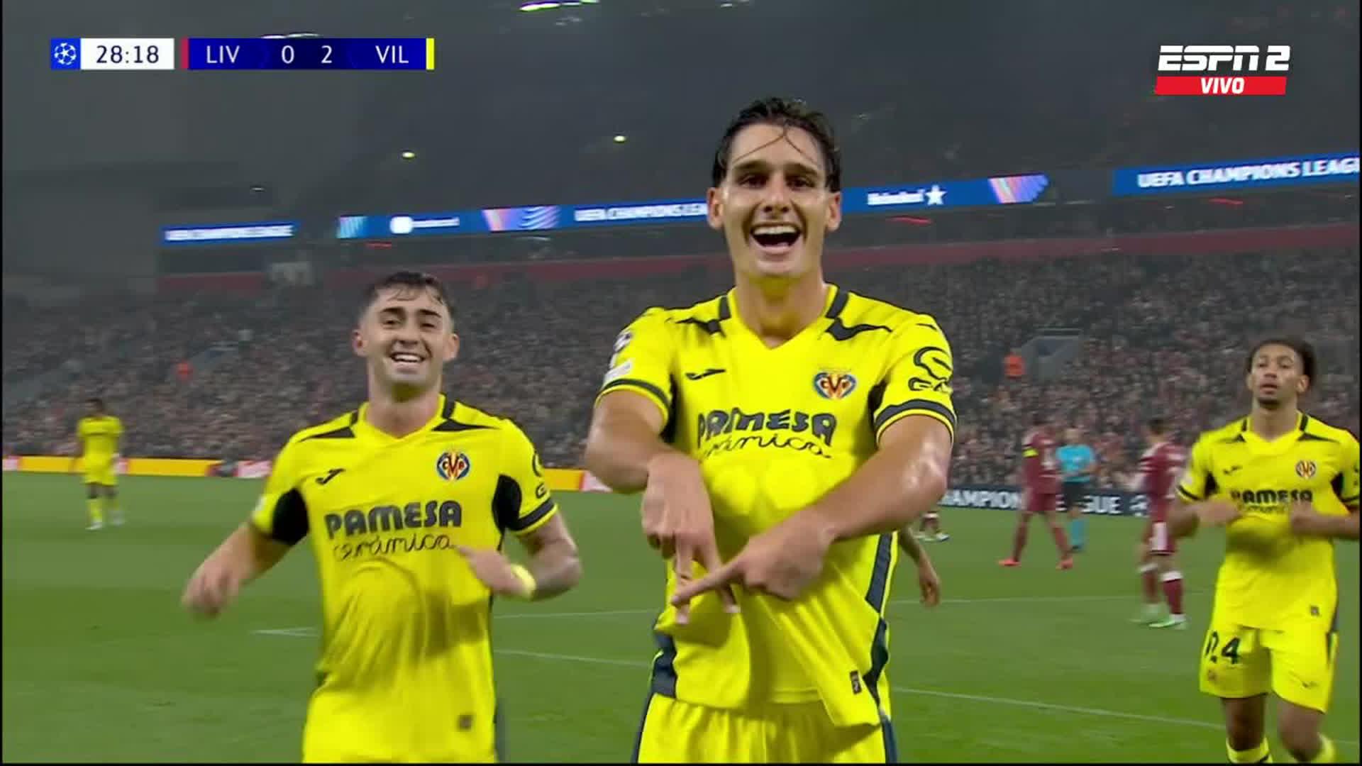 ¡Sorpresa en Anfield! Cardona fue más que Alisson Becker y extendió la diferencia para Villarreal