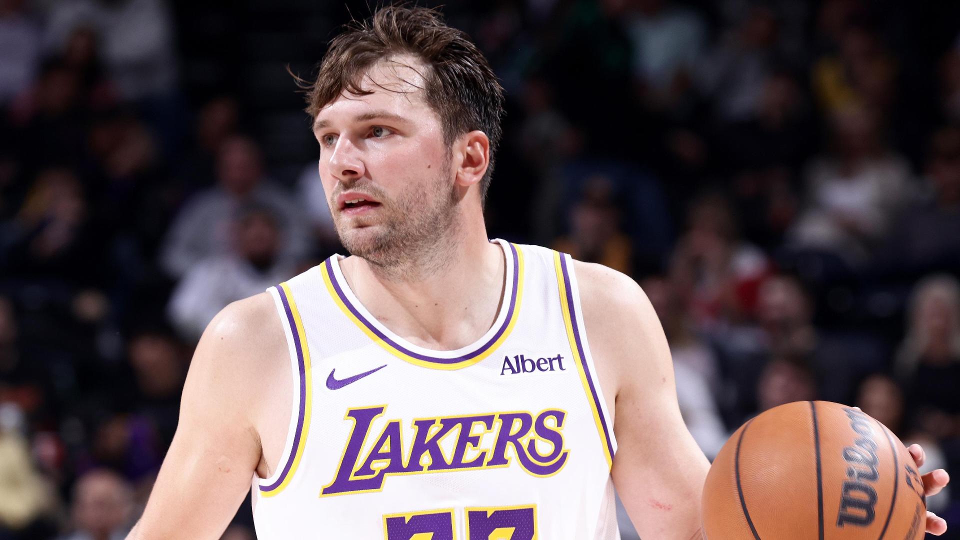 Luka Doncic scores NBA season-high 52 points in the Lakers' victory over the Jazz