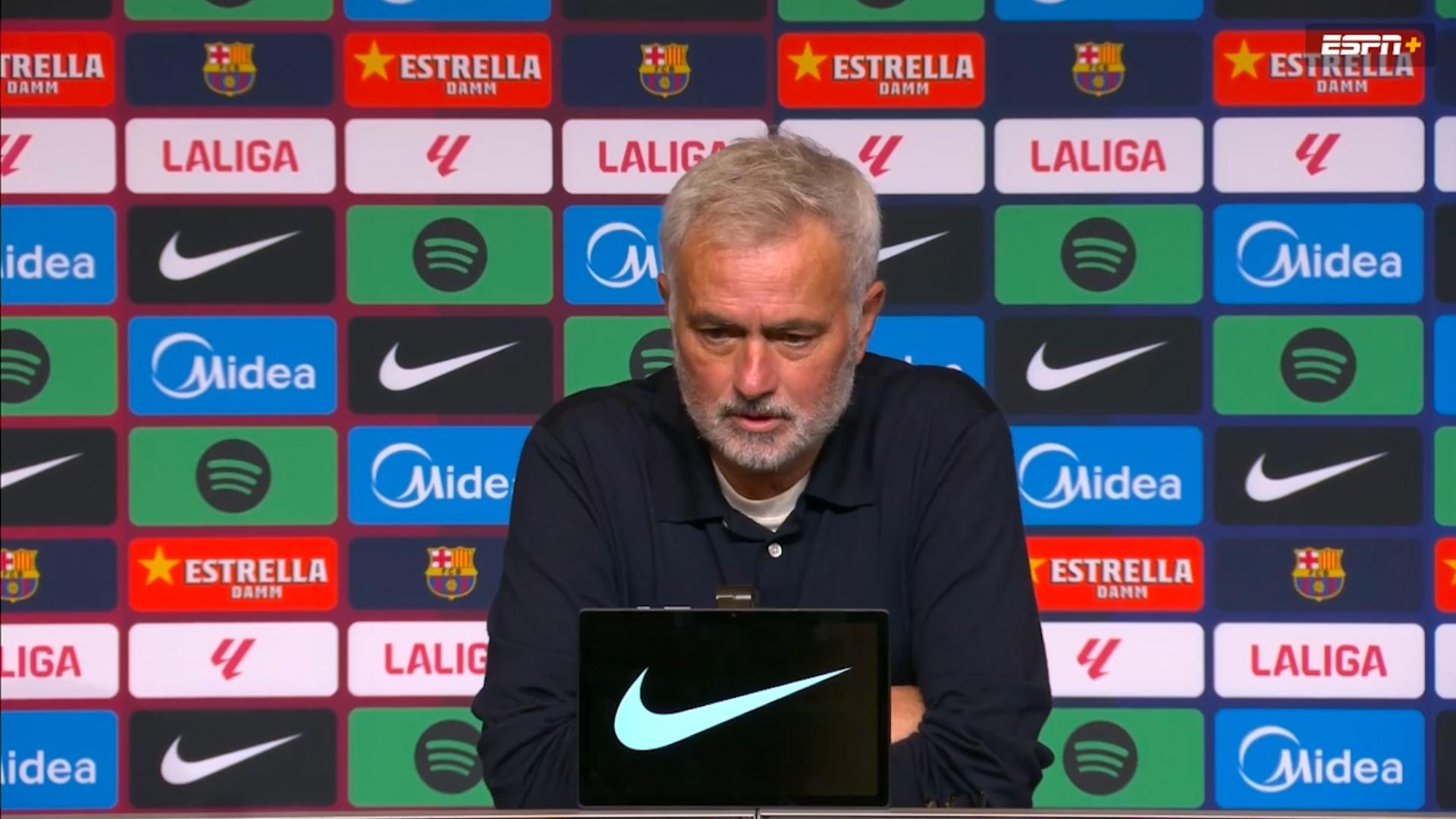 Aun complacido por el triunfo, Mourinho lanza queja contra el VAR