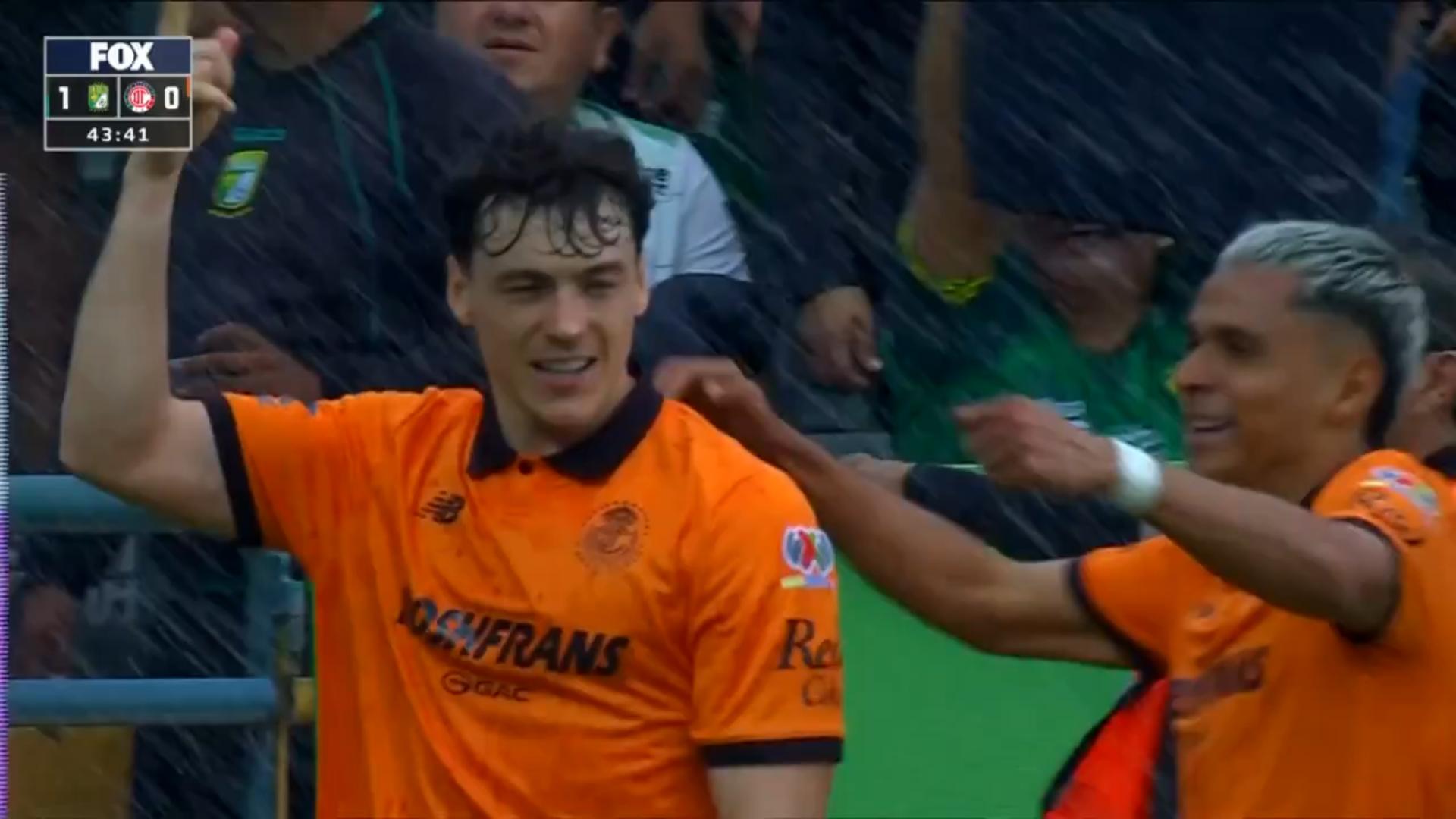 No afloja: otro gol de Federico Viñas en Toluca