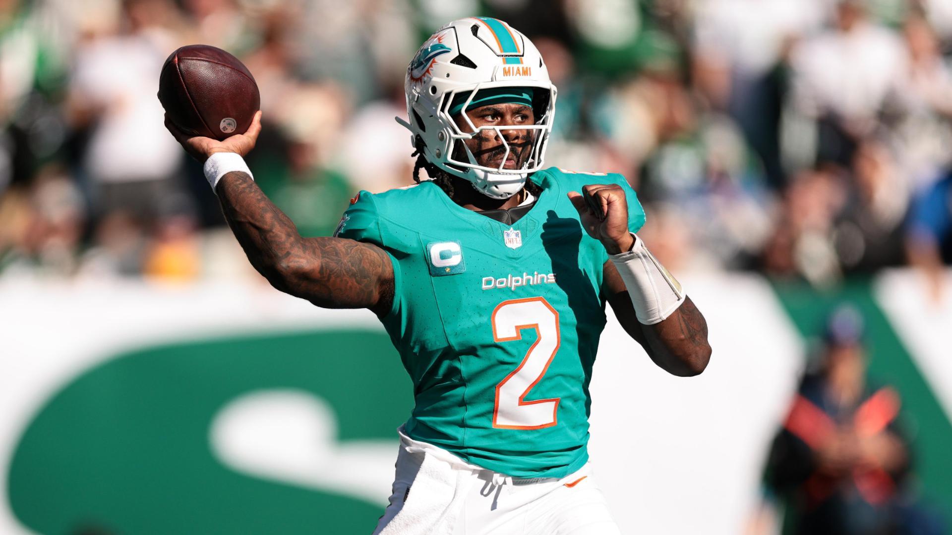 ¡Malik Willis guía a los Dolphins a su primer triunfo al vencer 28-25 a los Jets!