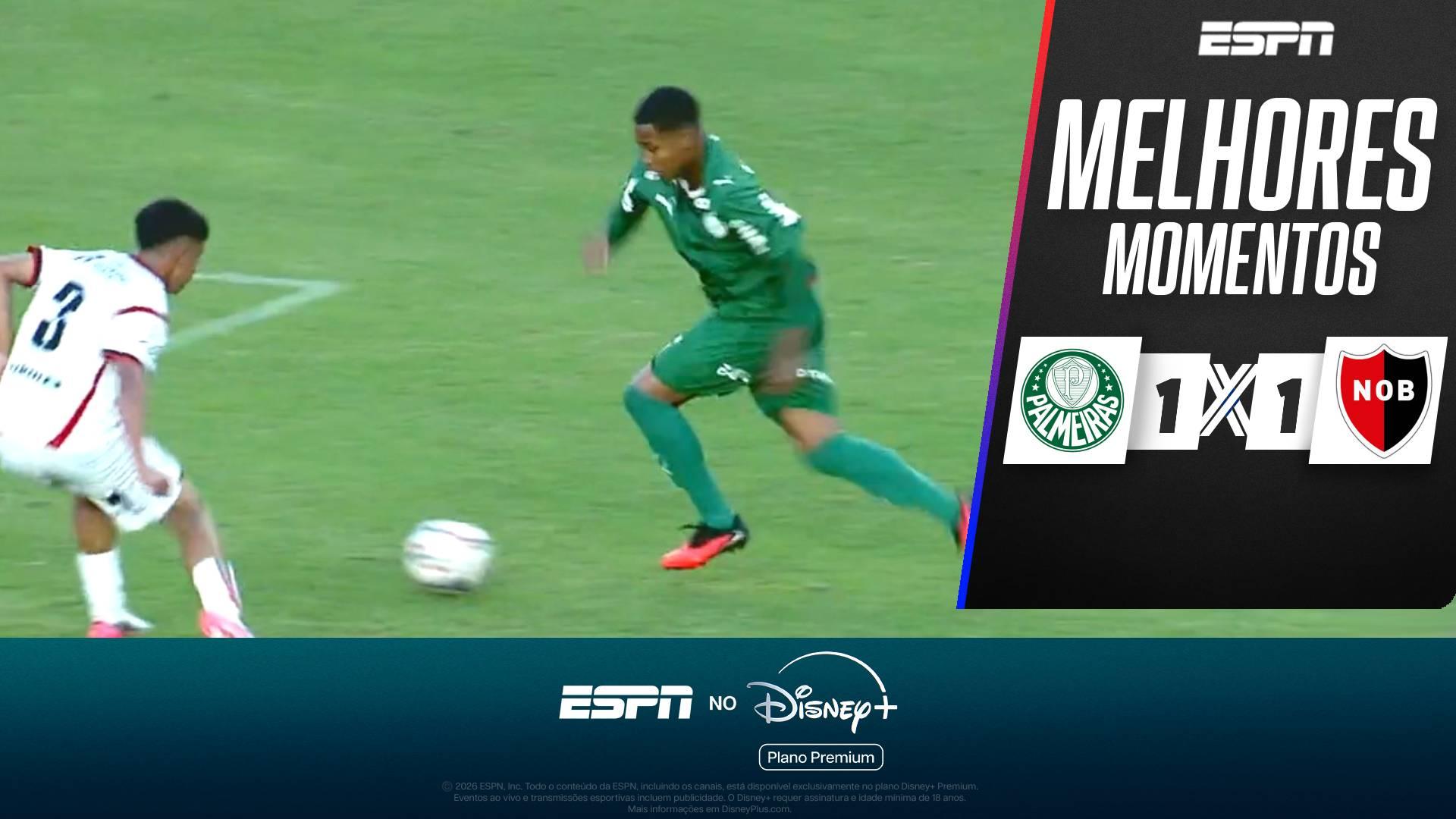 Com Messi na torcida, Palmeiras empata com o Newell's Old Boys