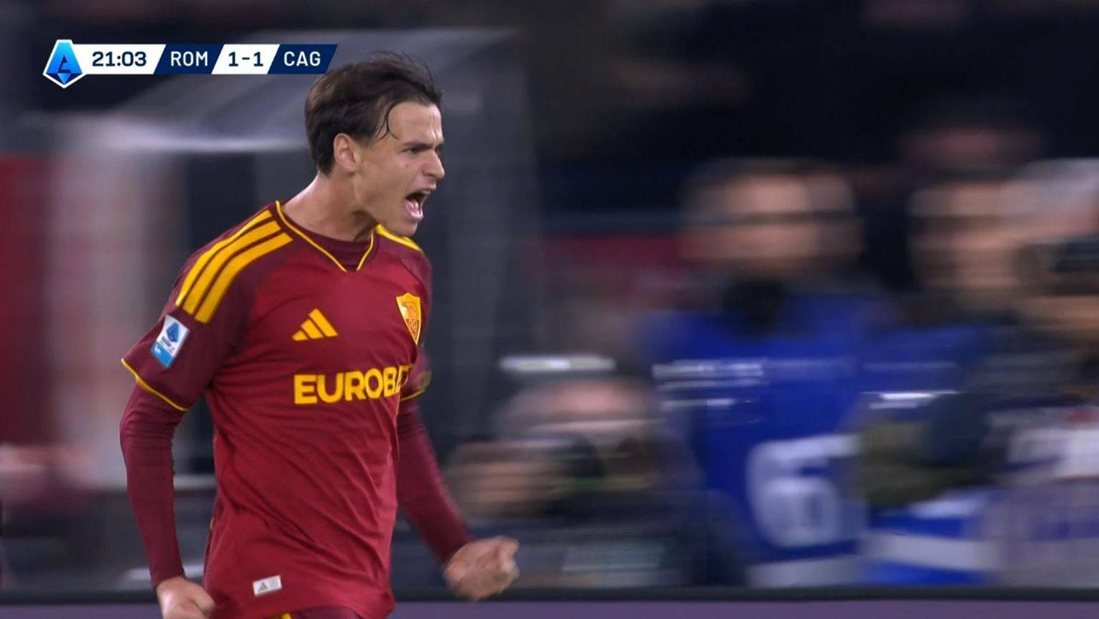 Virada da Roma! Pisilli coroa jogadaça, castiga o Cagliari e incendeia torcida no Italiano; VEJA