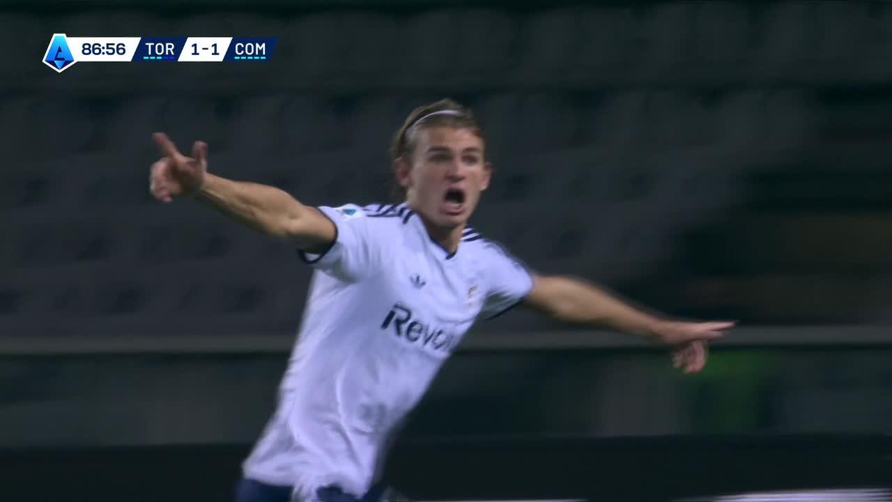 ¡El héroe de Como! Cabezazo goleador de Nico Paz para la remontada agónica