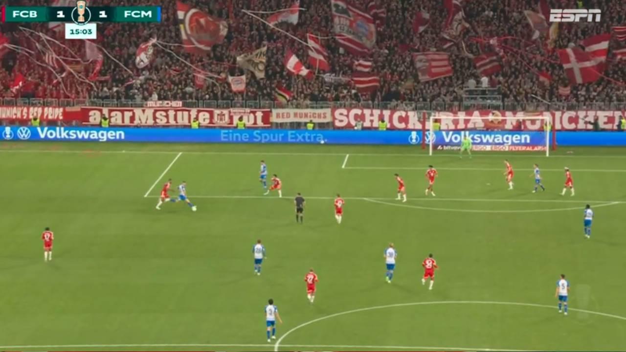 Golaço do Magdeburg! Zukowski surpreende defesa do Bayern de Munique com foguete de fora da área na Copa da Alemanha