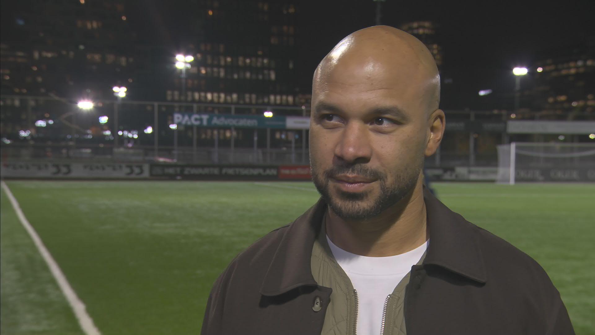 TikTok-sensatie Papa Tolletje over zijn teamgenoten: "Ik kom overal mee weg en door mij worden ze ook een beetje bekend"