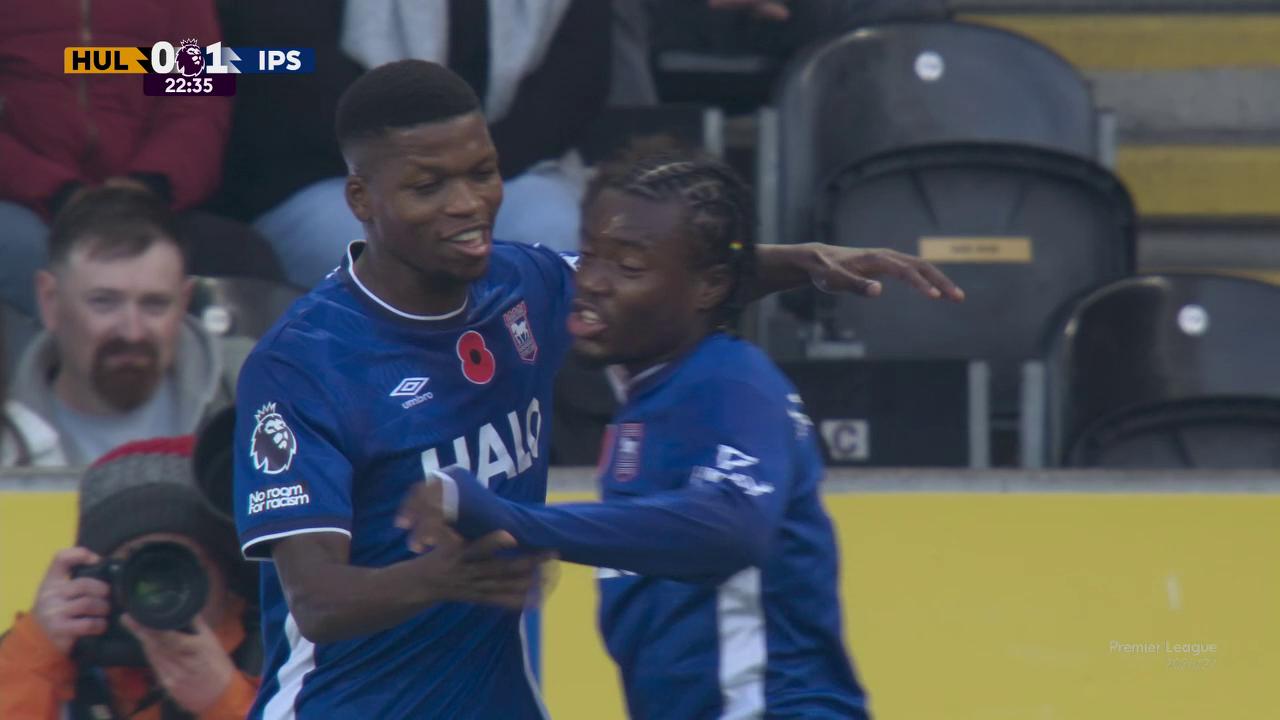 ¡Derechazo espectacular y golazo de Florentino para el Ipswich!