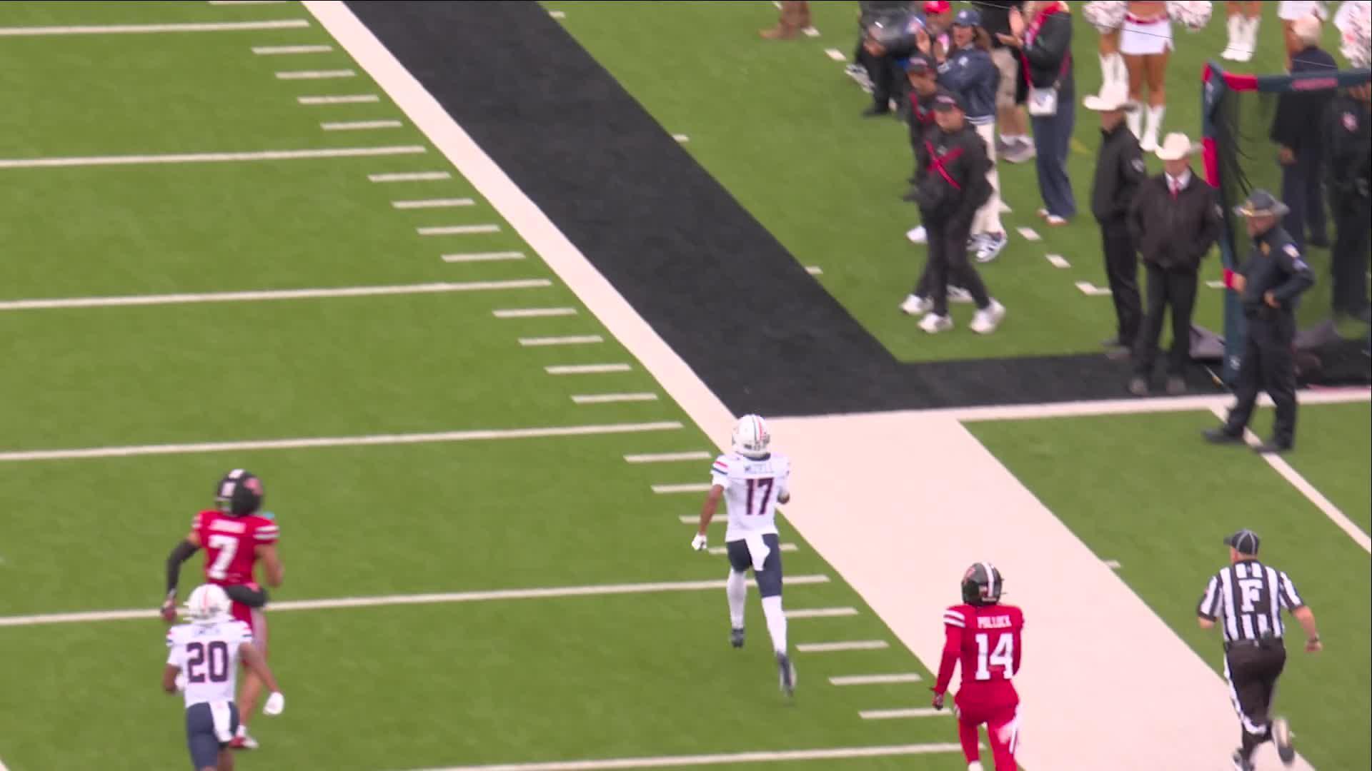 ¡Fifita encuentra a Mizell para un TD de 94 yardas!